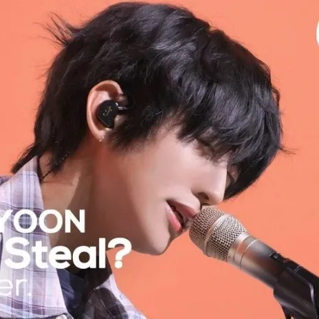 Recent activity shot of Lee Seungyoon