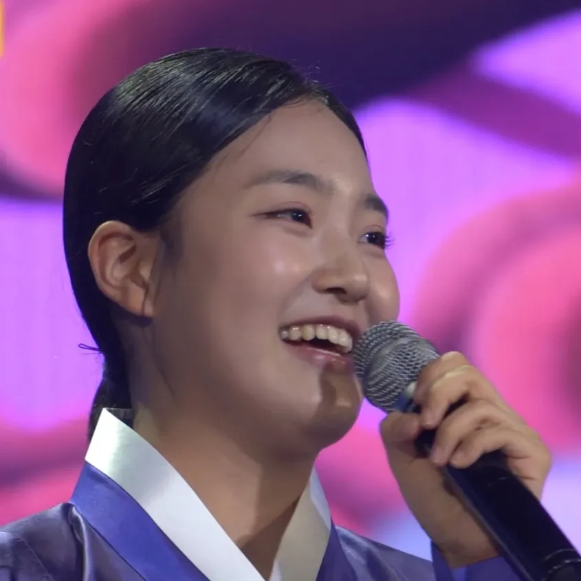 김태연의 비하인드 컷