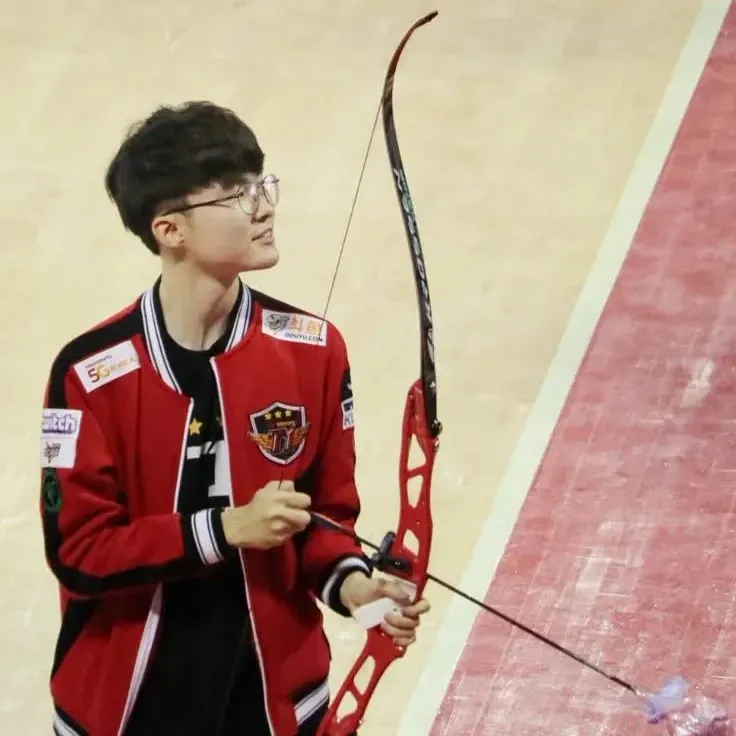 Latest photo of Faker