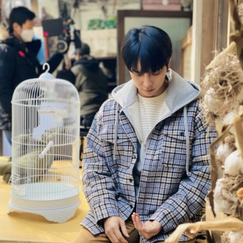Cuplikan di balik layar dari Lee Seunggi