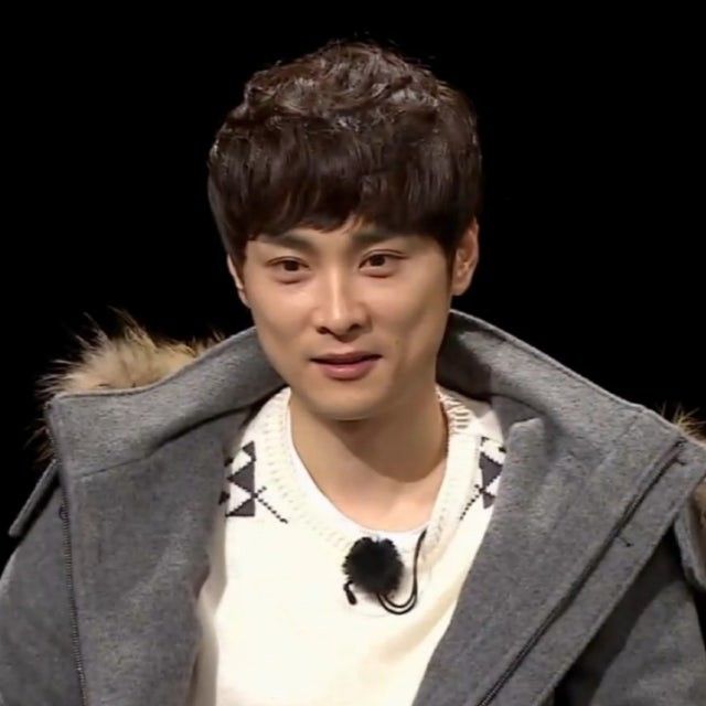 粉絲拍下的閔庚勳瞬間