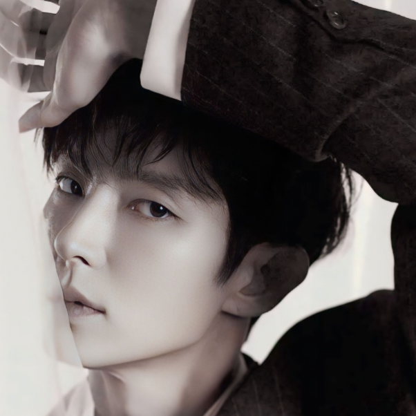 Recent activity shot of Lee Joongi