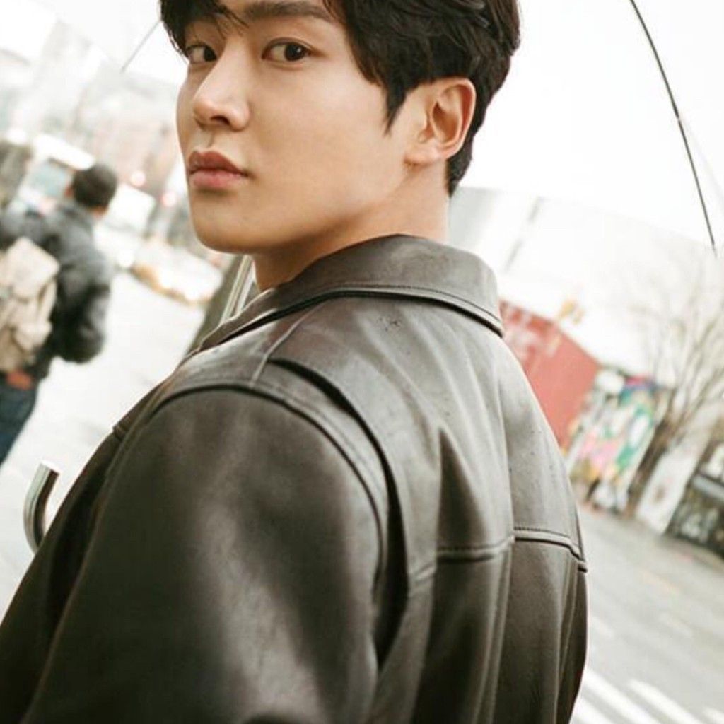 路云的最新照片