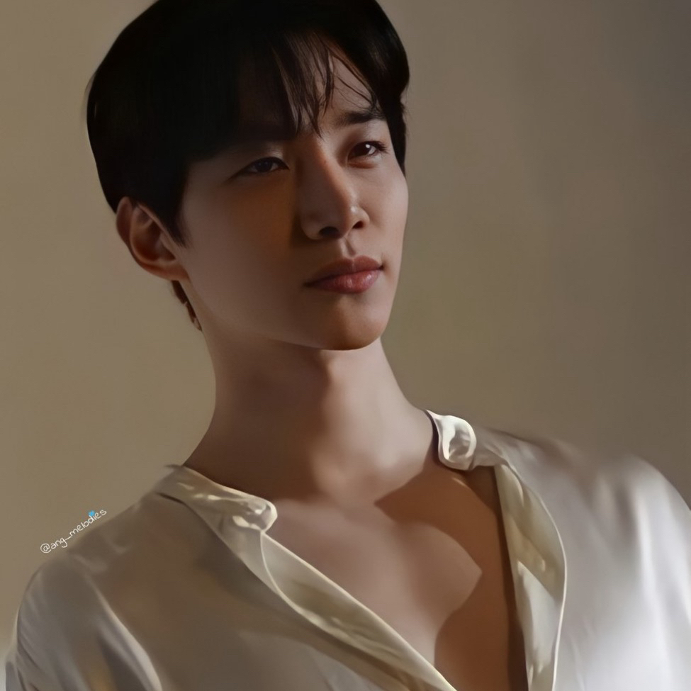 Cuplikan di balik layar dari Lee Junho