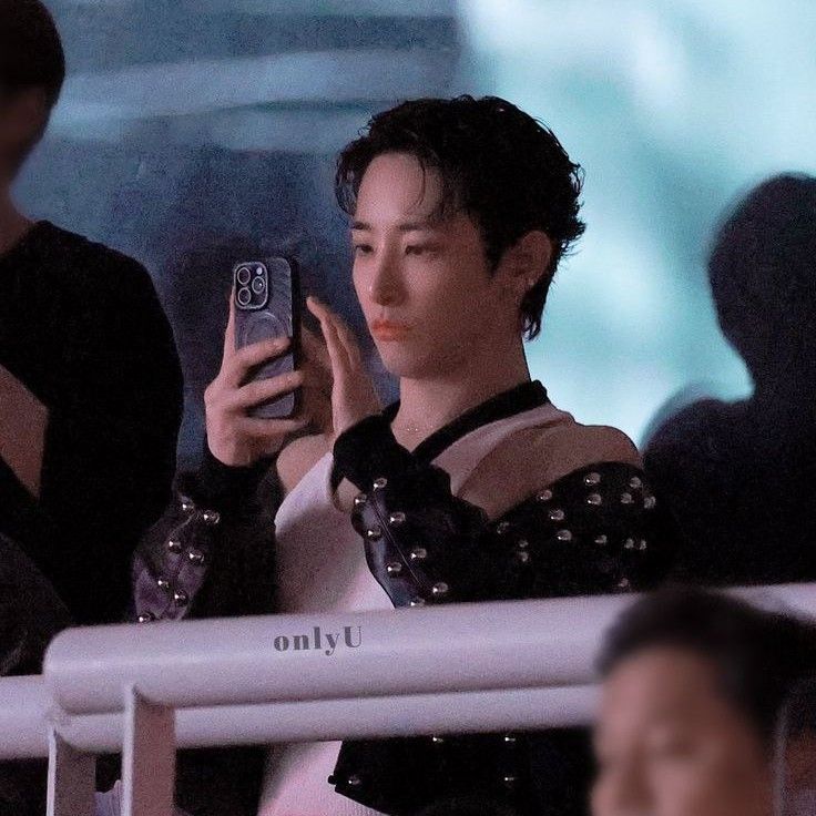 Cuplikan di balik layar dari Lee Soohyuk