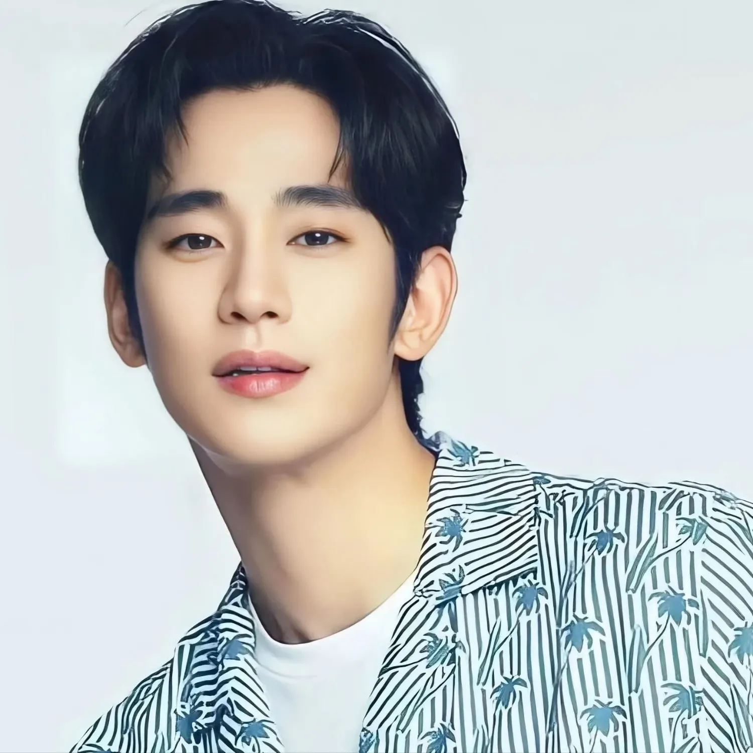 Behind-the-scenes cut of Kim Soohyun