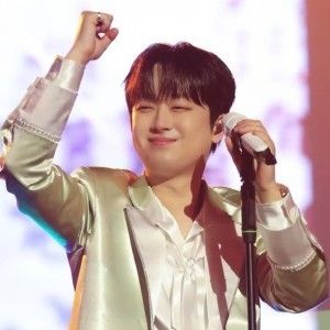 Cuplikan di balik layar dari Lee Chanwon