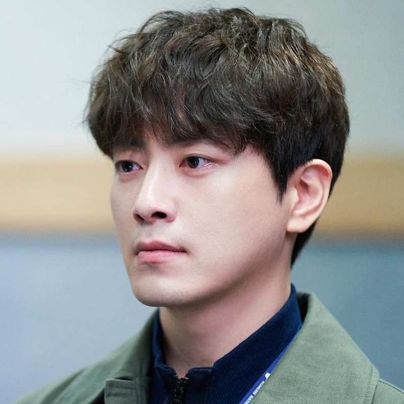 A moment captured by a fan of Lee Joonhyuk