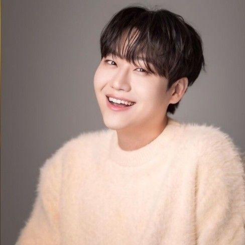 Recent activity shot of Min Soohyun