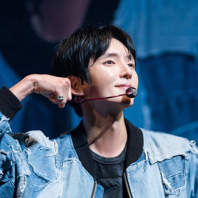 Behind-the-scenes cut of Lee Joongi