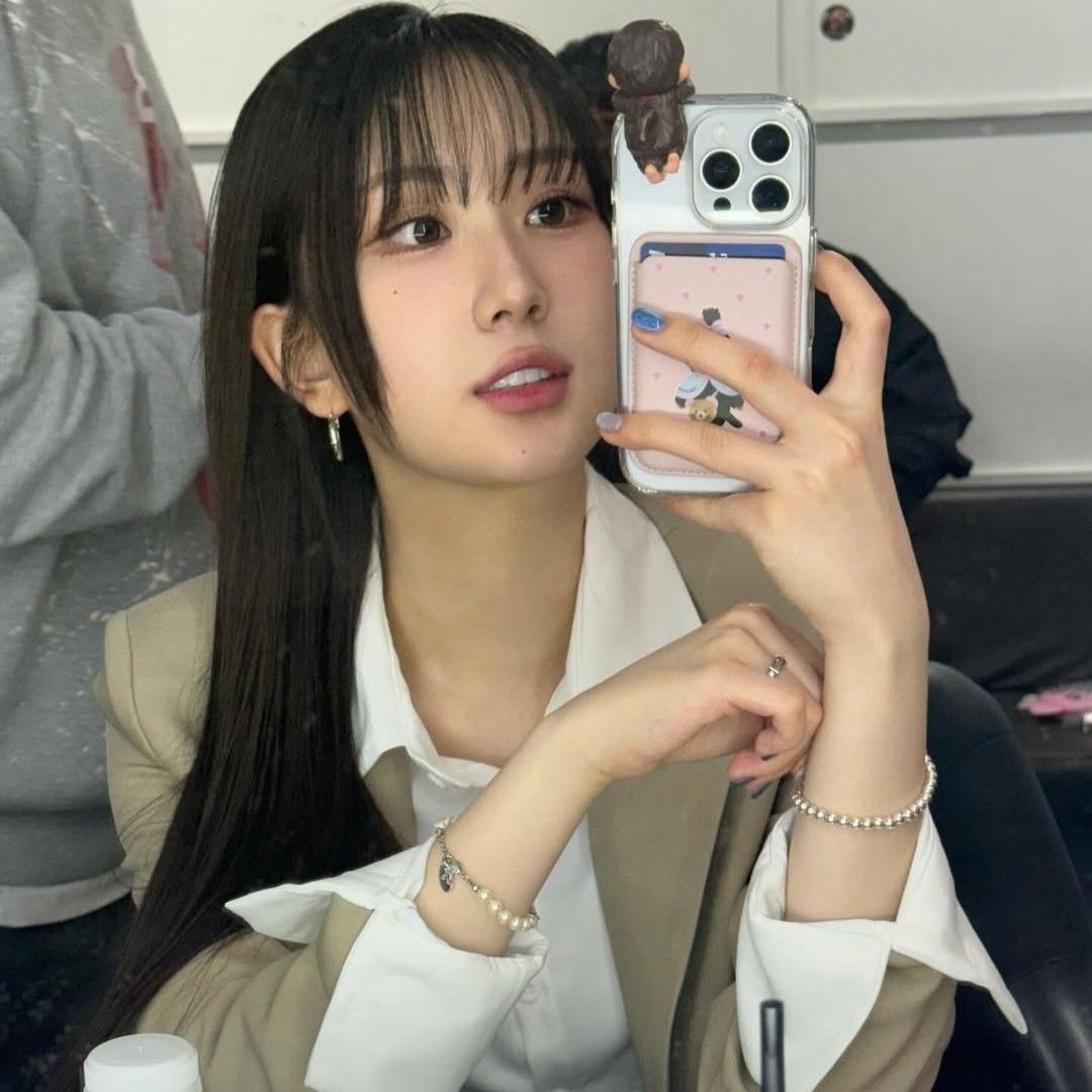 Foto terbaru dari Jeon Yujin