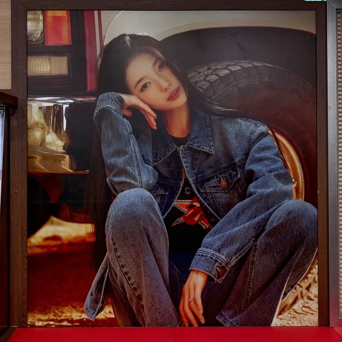 Recent activity shot of Bae Suzy