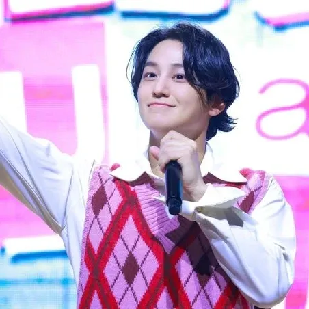 A moment captured by a fan of Kim Bum