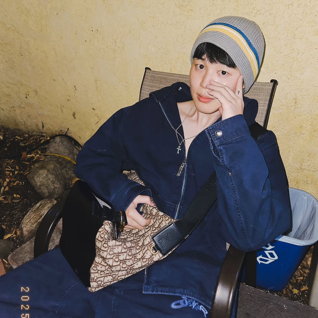 Recent activity shot of Ha Jimin