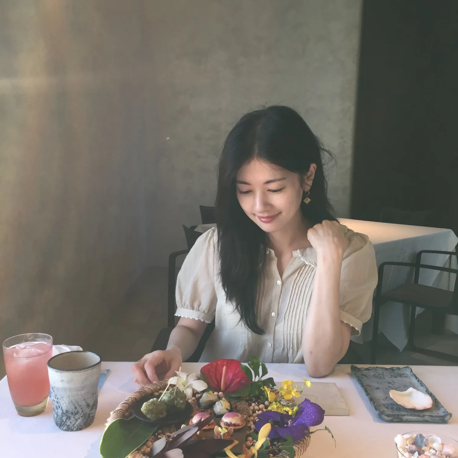 Recent activity shot of Jung Somin