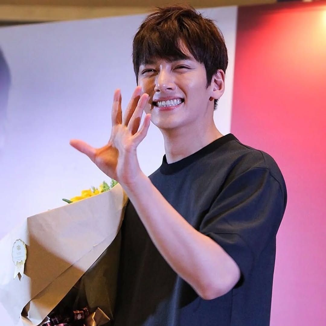 チ・チャンウクのビハインドカット