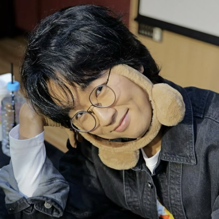 Latest photo of Bak Changgeun