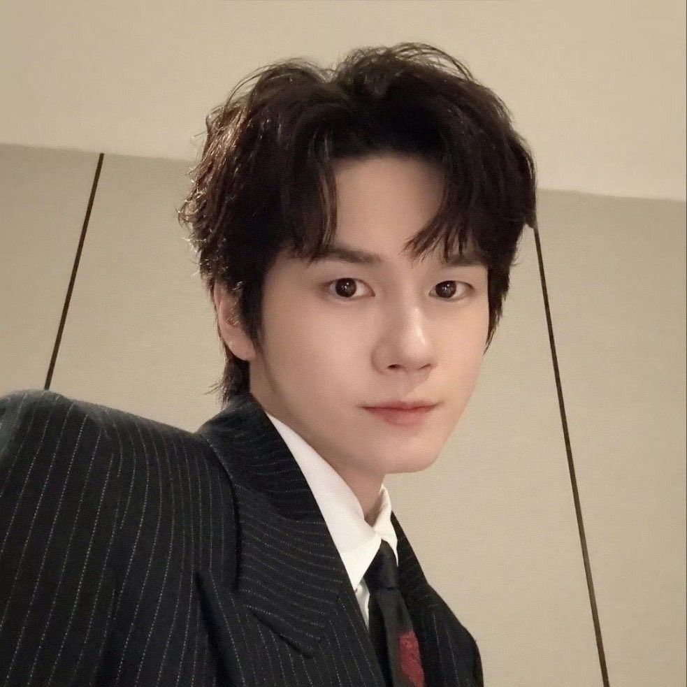 Momen yang diabadikan oleh penggemar Ong Seongwu