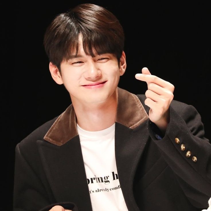 邕聖祐的最新照片