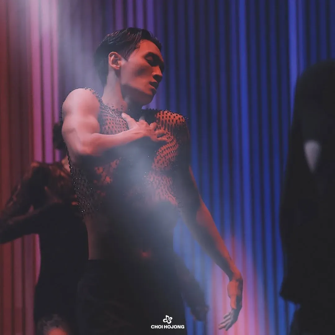 Latest photo of Choi Hojong