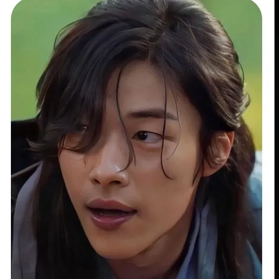 Recent activity shot of Woo Dohwan