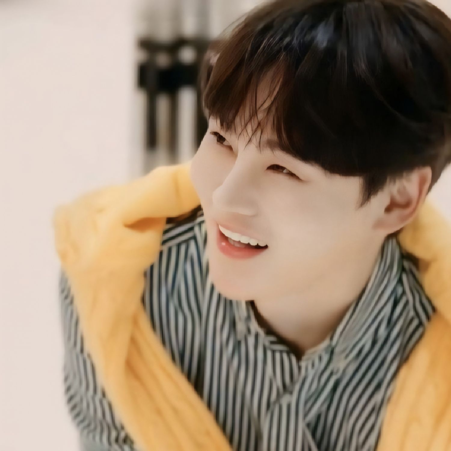 パク・ソジンのビハインドカット