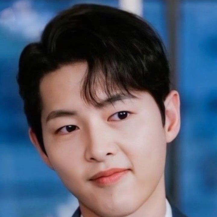 Momen yang diabadikan oleh penggemar Song Joongki