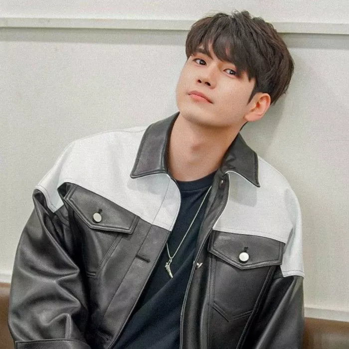 옹성우의 최신 사진