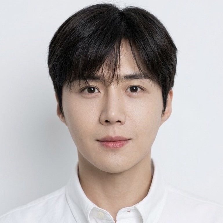 김선호의 최신 사진