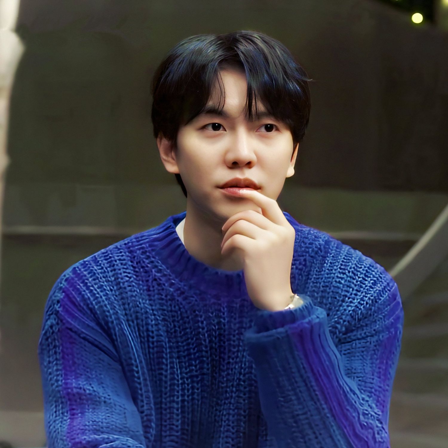 Cuplikan di balik layar dari Lee Seunggi