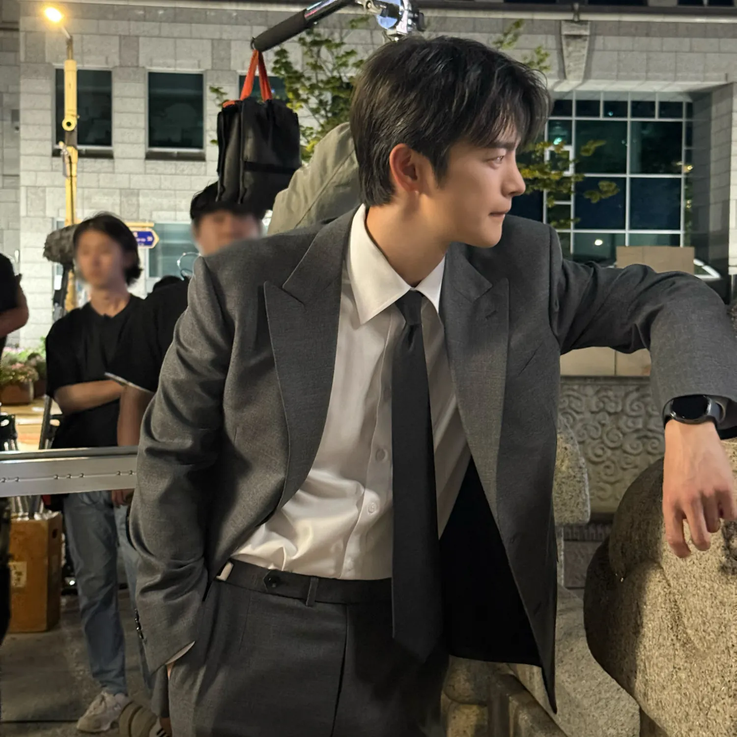 A moment captured by a fan of Seo Inguk