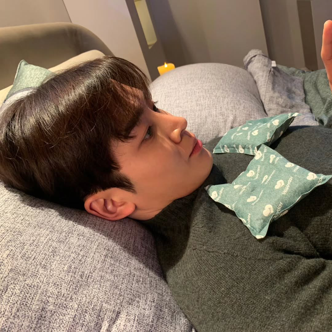 Cuplikan di balik layar dari Rowoon