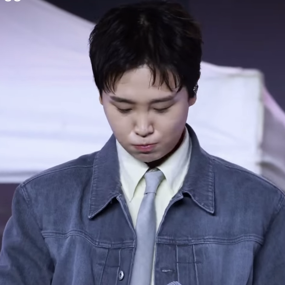 Behind-the-scenes cut of Song Minjun