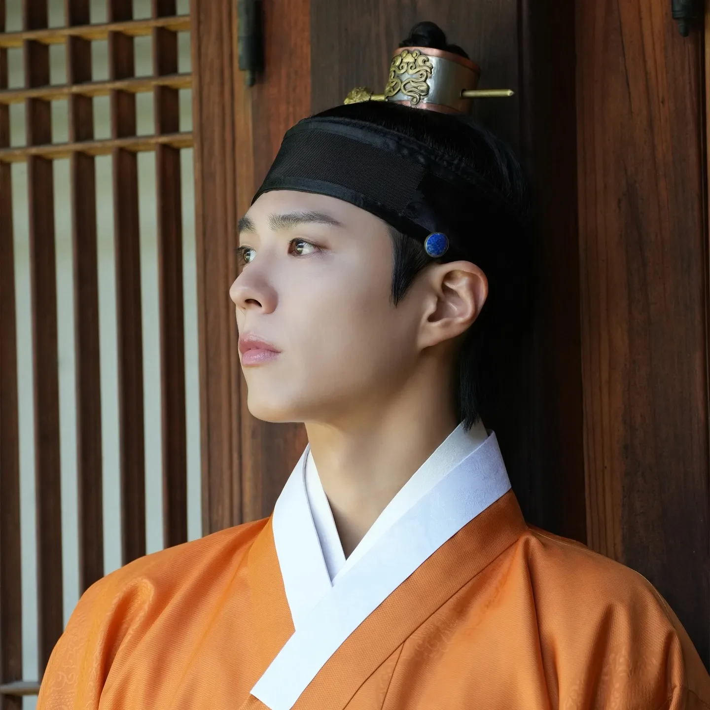 Behind-the-scenes cut of Park Bogum