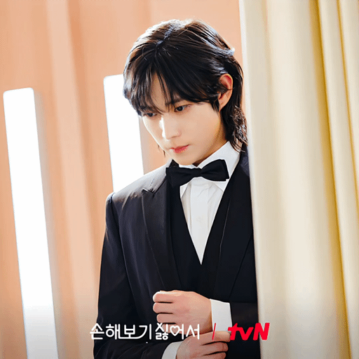 Latest photo of Kim Youngdae