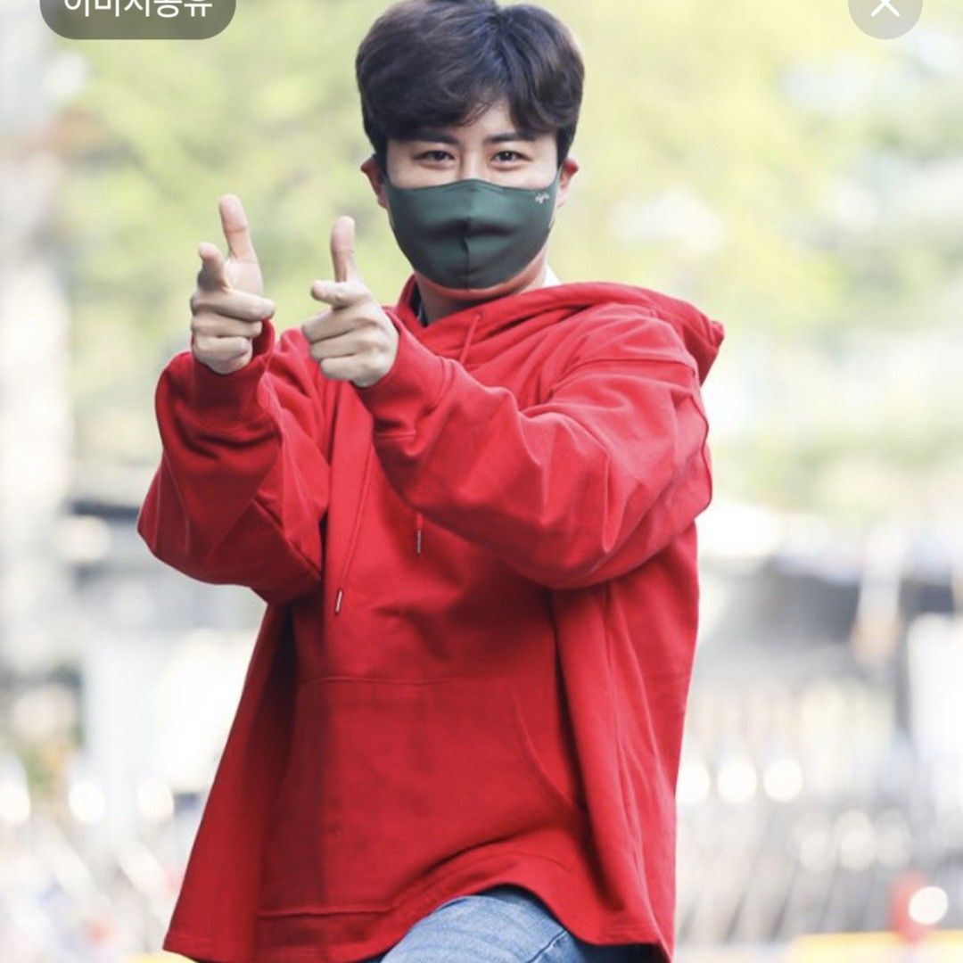 Behind-the-scenes cut of Jin Haesung