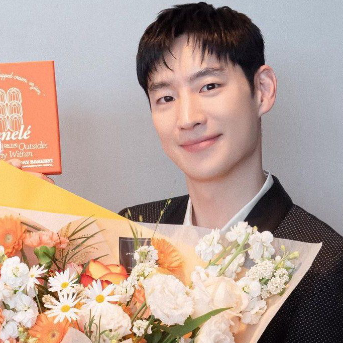 Recent activity shot of Lee Jaehoon