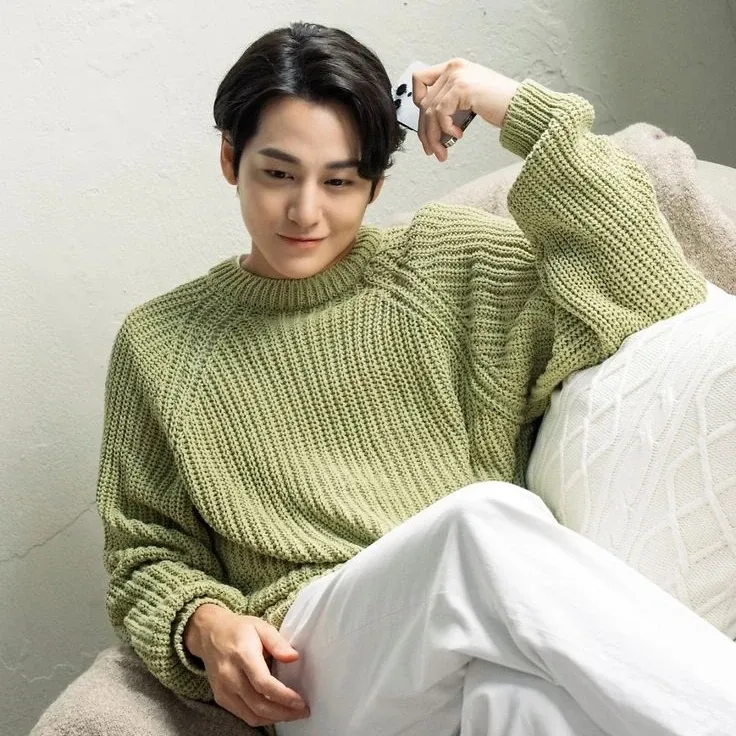 Recent activity shot of Kim Bum