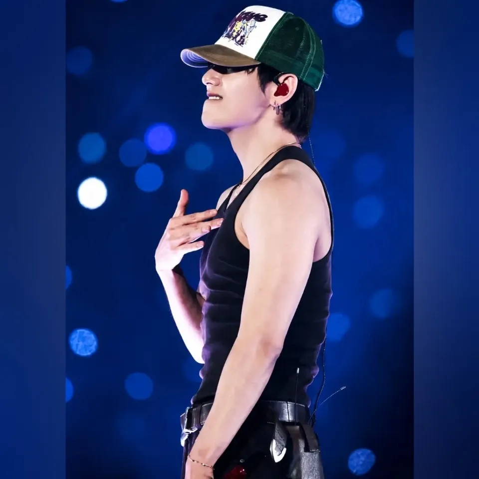 Behind-the-scenes cut of Kim Taehyung (V)