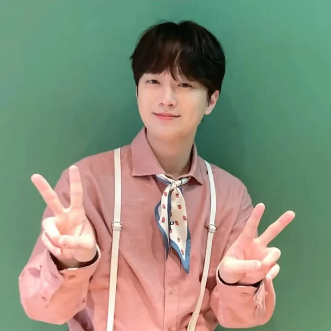 李灿元的幕后花絮