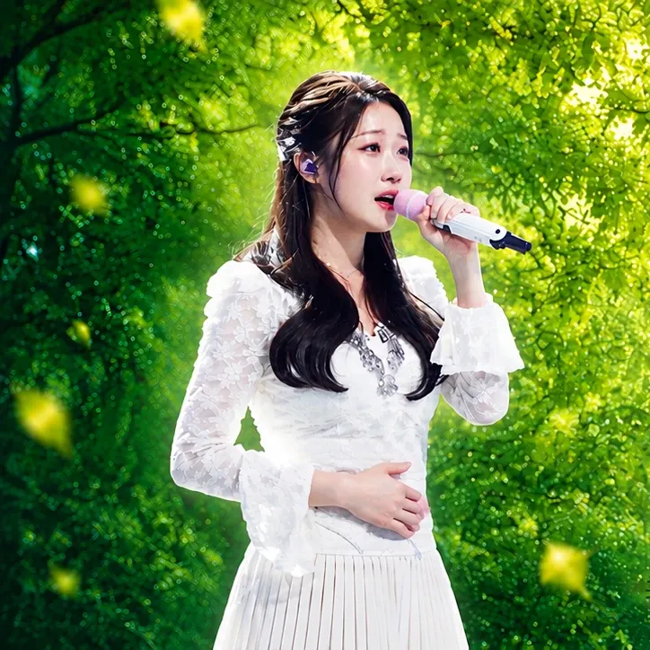 A moment captured by a fan of Jung Seojoo
