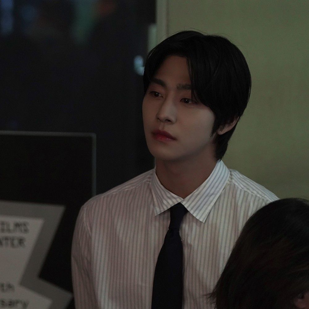 粉絲拍下的安孝燮瞬間