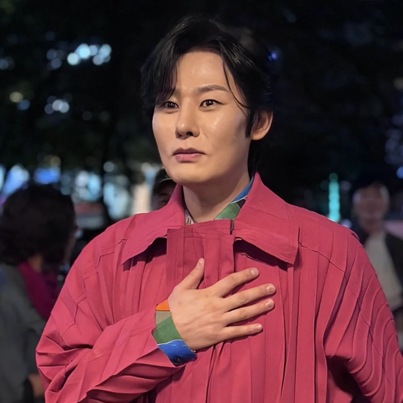 Behind-the-scenes cut of Kang Moonkyung