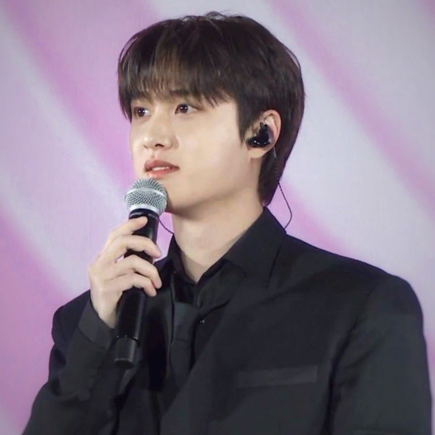도경수 (디오)의 최신 사진