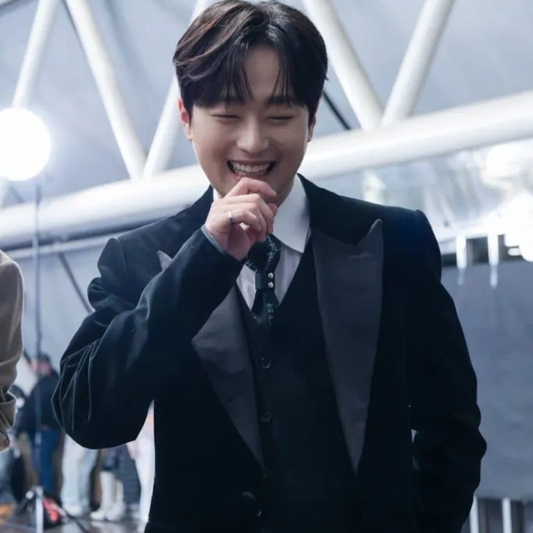 Recent activity shot of Lee Chanwon