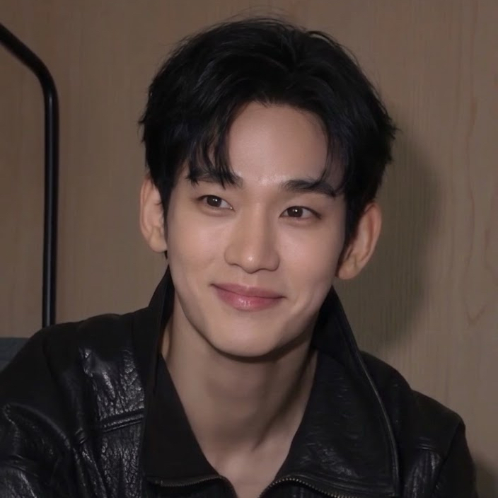 Latest photo of Kim Soohyun