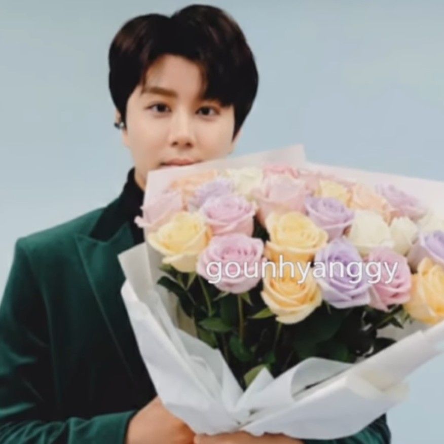 チン・ヘソンのビハインドカット