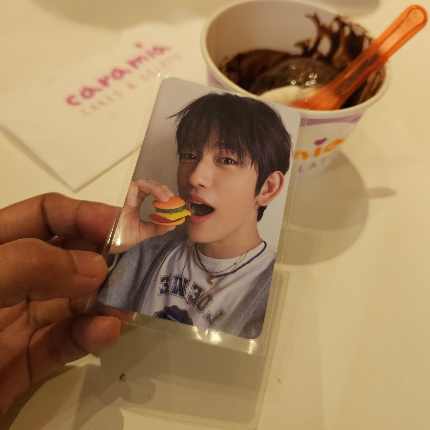 Momen yang diabadikan oleh penggemar Park Jinyoung