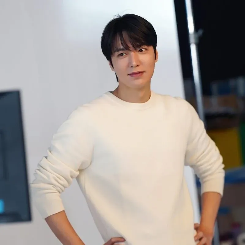 李敏镐的近期活动照