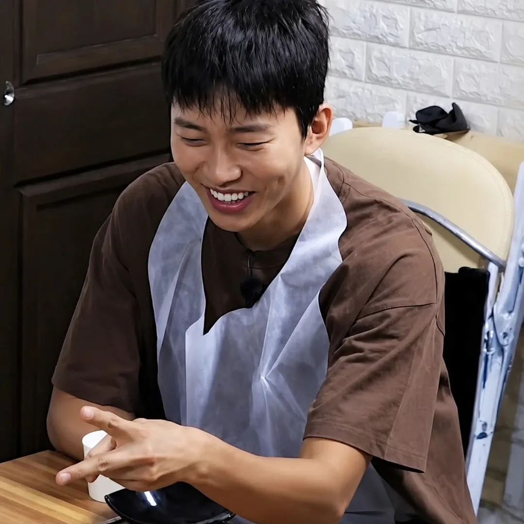 Foto kegiatan terbaru dari Lim Youngwoong